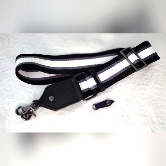 Botkier Leather Purse - Picture 13 of 13